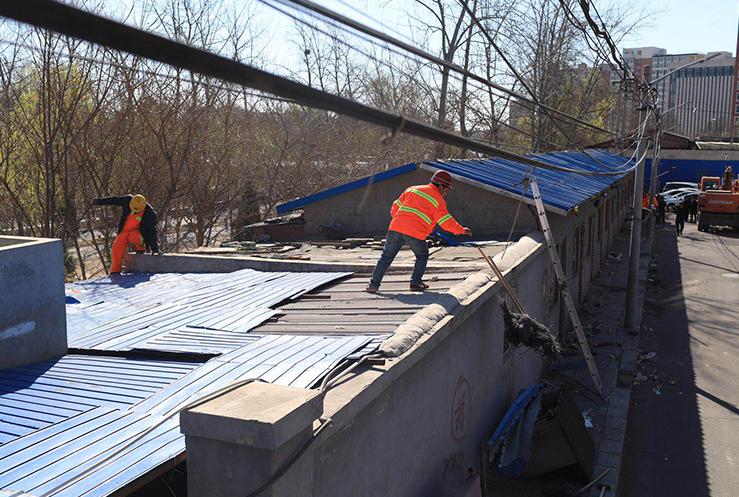 为什么农村和城市彩钢瓦房要拆除,真的农村彩钢瓦要全部拆掉了吗