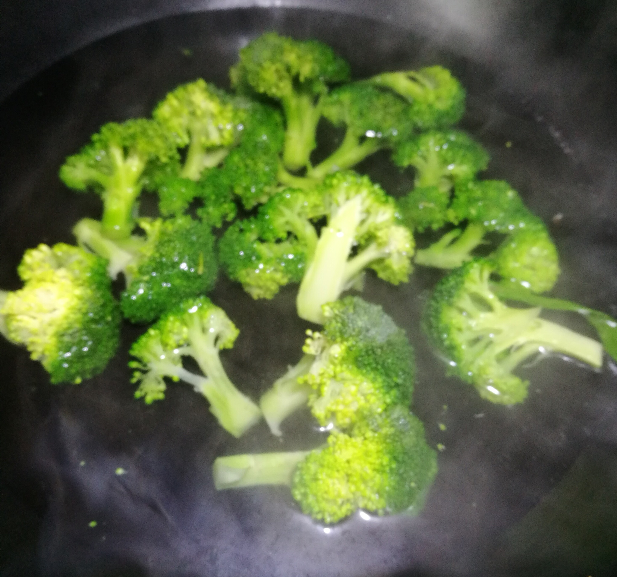 红烧鲍鱼最正宗的做法视频王刚,怎样做红烧鲍鱼又嫩又好吃