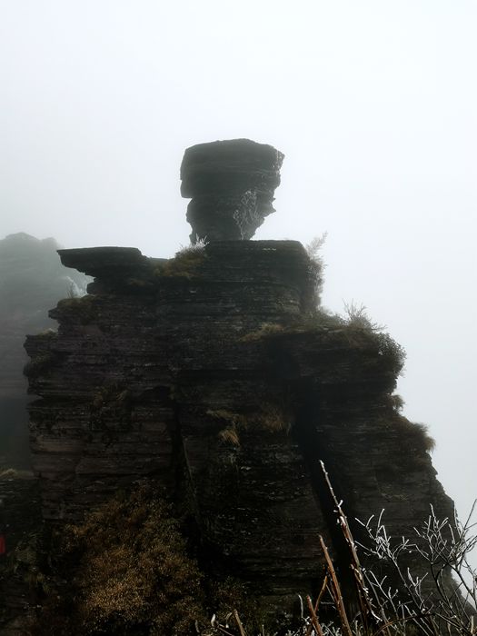 雨中的梵净山景色,烟雨梵净山