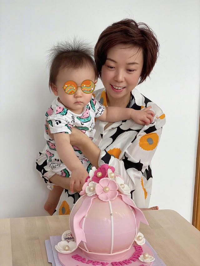 3位“体坛一姐”嫁给老男人：爱情与财富并存