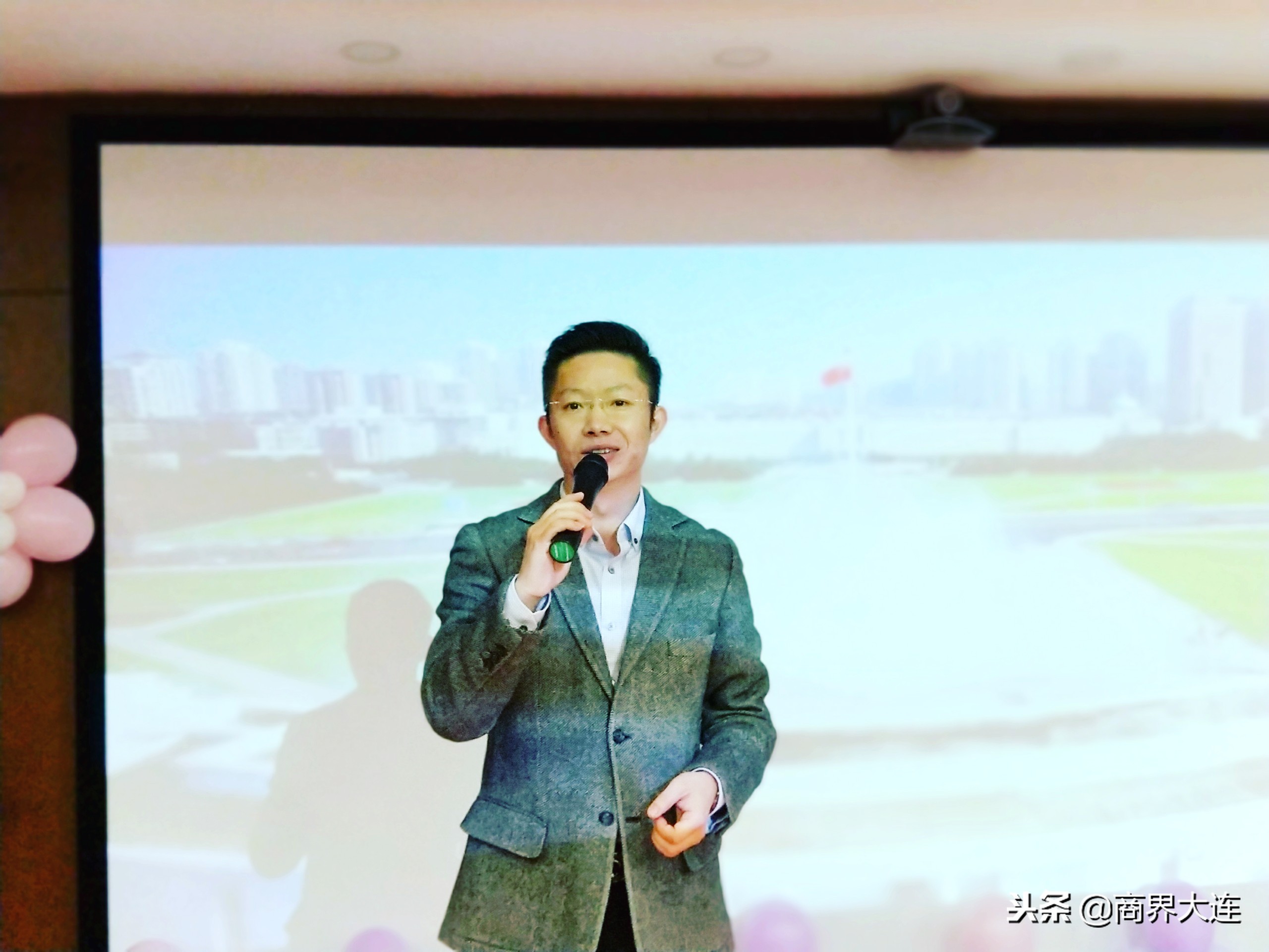 创发女子沙龙：职场女性如何助力孩子成长