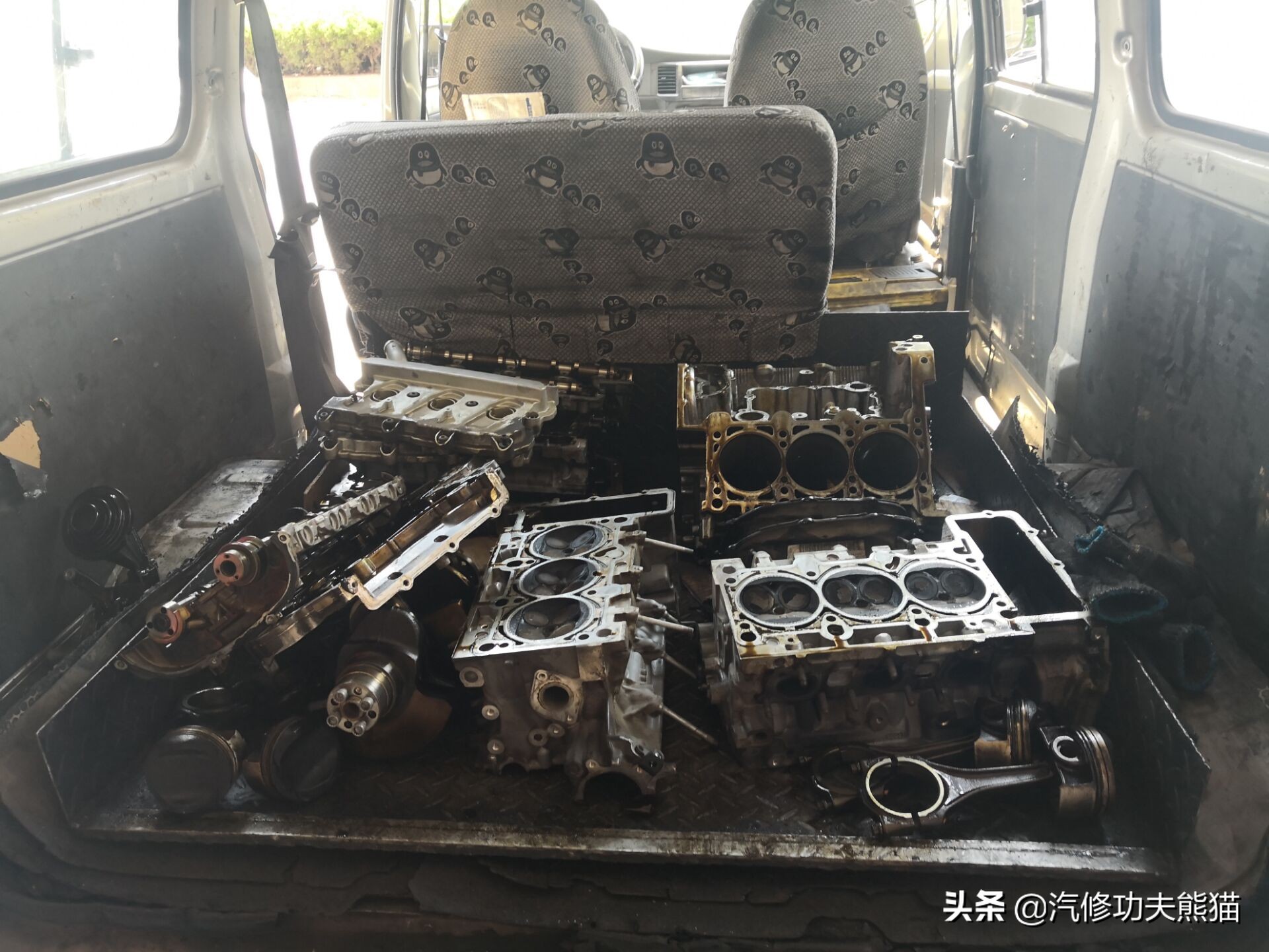 能拉动波音747的大众神车途锐烧机油治理，修完了又可以拉飞机了