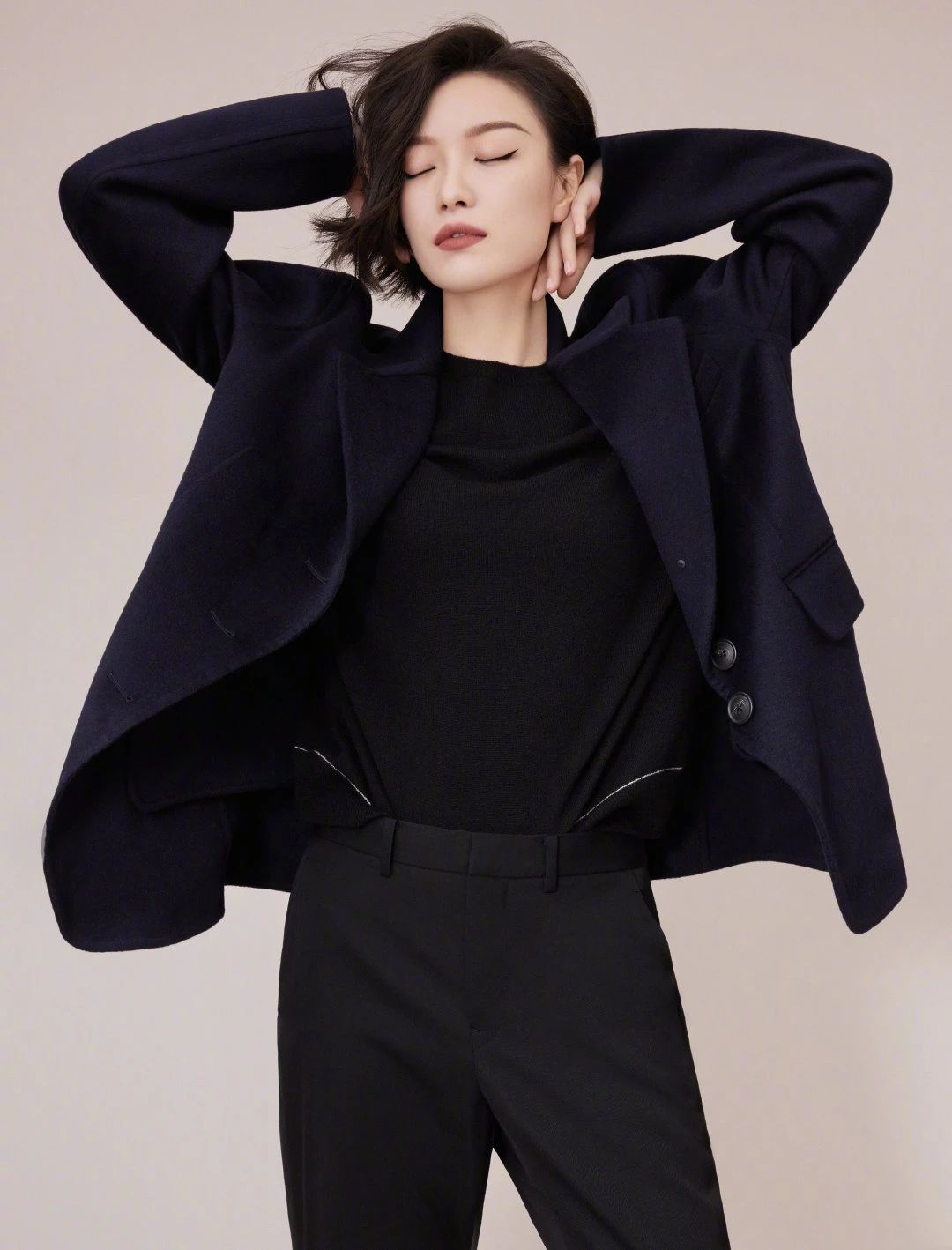 大圆脸真适合剪到下巴齐的短发吗,倪妮方形脸适合的发型