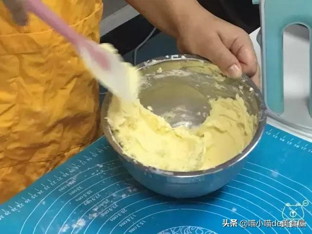 流心奶黄月饼小月饼,香港生产美心月饼流心奶黄月饼