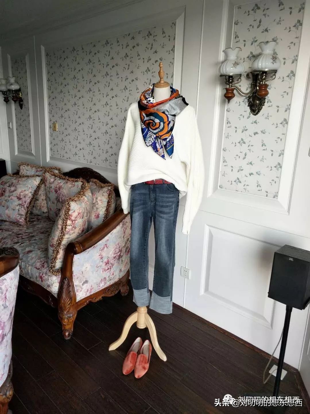 一日一look,早春丝巾的搭配