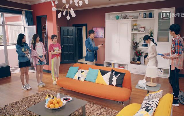 爱情公寓5里出现过什么鞋,爱情公寓里面的球鞋