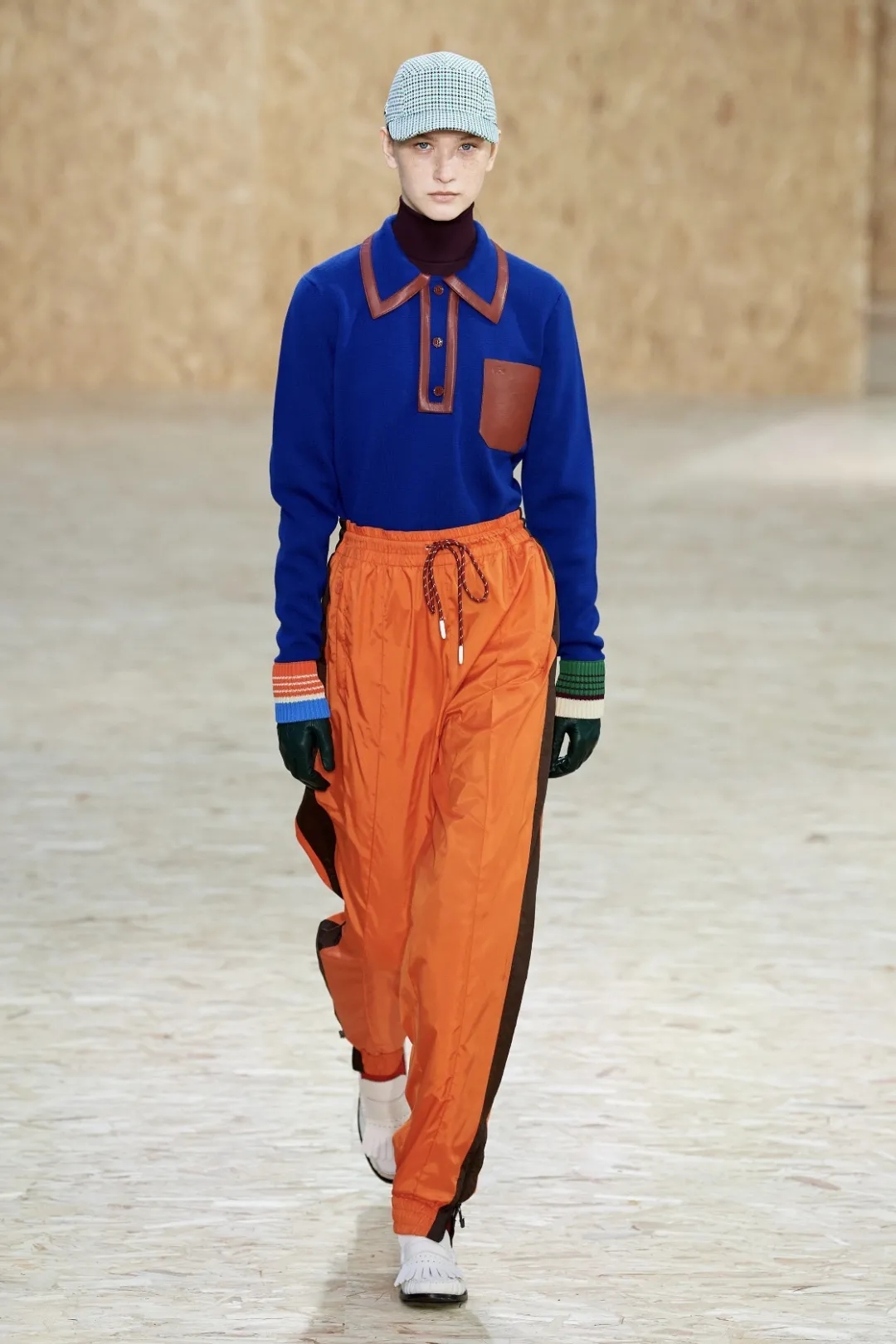 刘雯杨幂同款毛衣,刘雯和杨幂同款毛衣