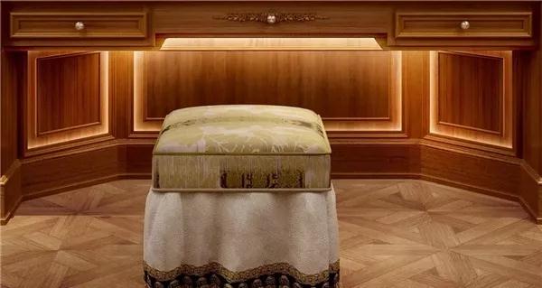 衣帽间原木定制,雨杉实木