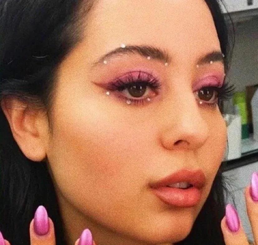 时尚闪耀水钻,高级透亮的水钻又绚丽又美观