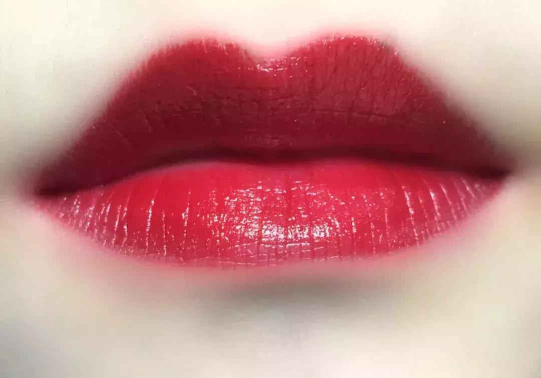 李佳琦夸过的口红这么多，这几支才最最最值得入手！！