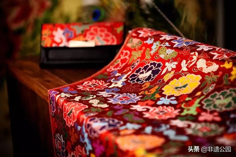 南京云锦料子价格,南京云锦有哪几种品牌