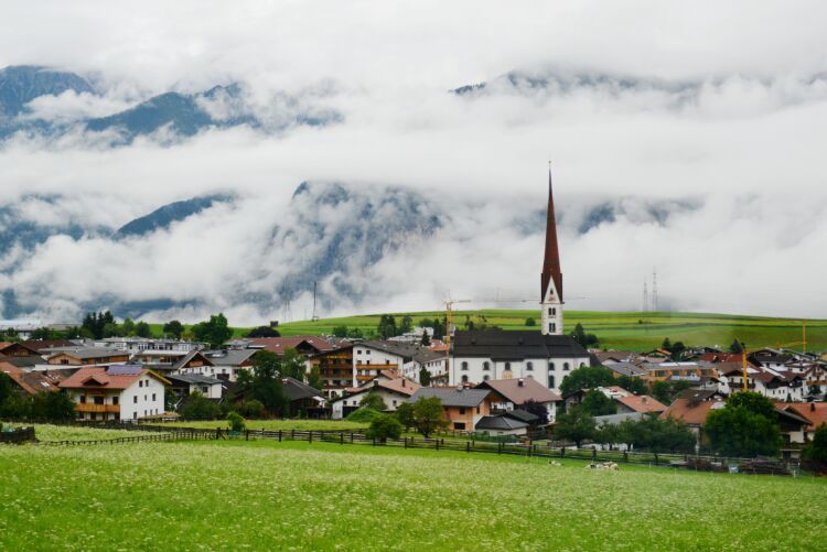 阿尔卑斯小镇奥地利,奥地利阿尔卑斯山小镇