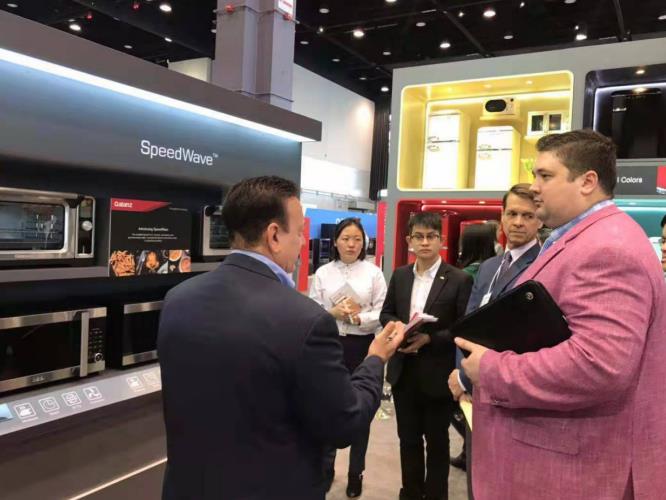 打动北美消费者格兰仕芝加哥IHA展出整套品质生活系统解决方案