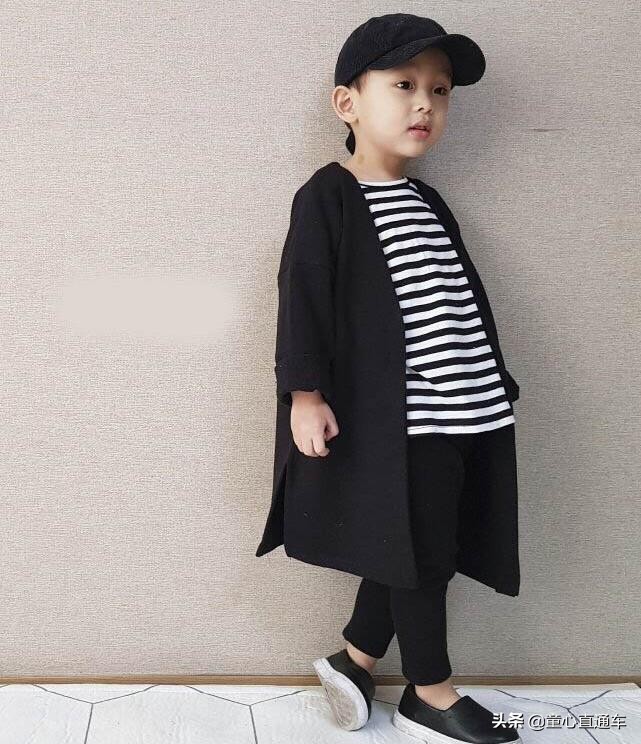 童装秋冬季新款刺绣针织衫,童装韩系风秋装针织