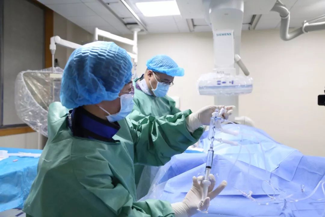 “拍打”缓解疼痛？栖霞果农险丢命！