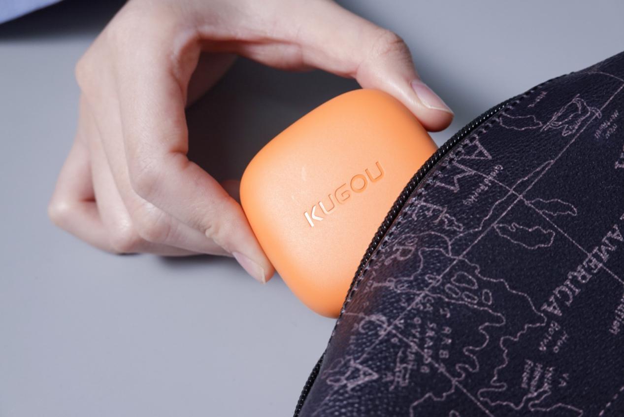 颜控听歌装备怎么选？看过酷狗彩虹糖耳机就懂了