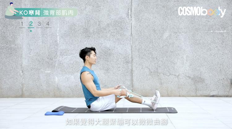 4招自己解决寒背〡健身教练Zelos：寒背因为胸肌绷紧而背部乏力