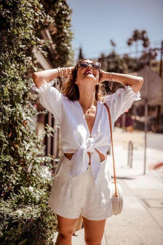 不会搭配的女人这样穿气质又减龄,不会搭配的女人多穿这些懒人套装