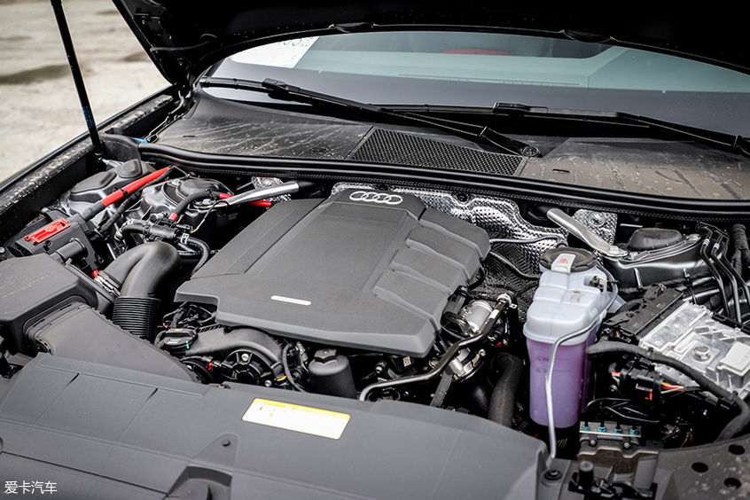 低配奥迪a6l值得买吗,低配奥迪a6l都有什么配置