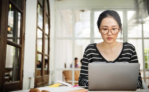 27岁考研值不值得去,女生27岁考研合适吗