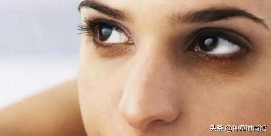 你的眼膜上白名单了吗？