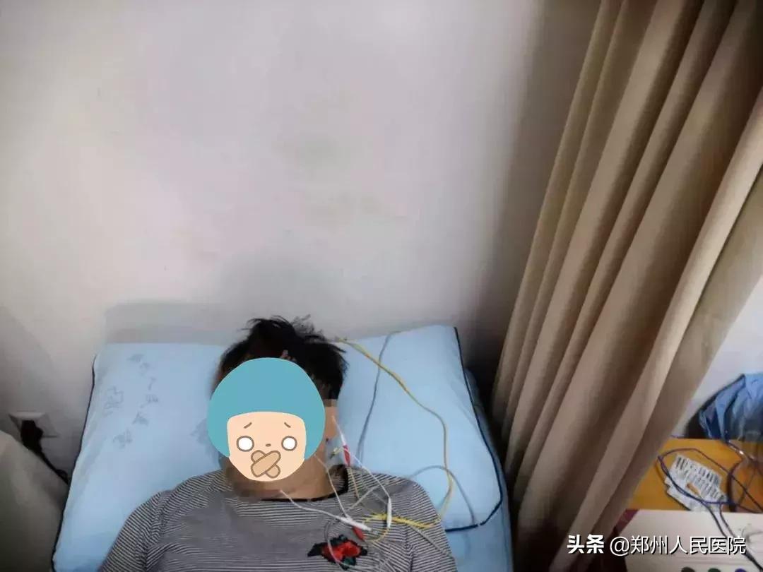 晚上睡觉忘关窗户脸歪了,睡觉开窗户脸歪了