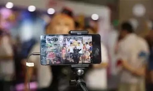 直播买翡翠的最佳购买期,翡翠直播购玉