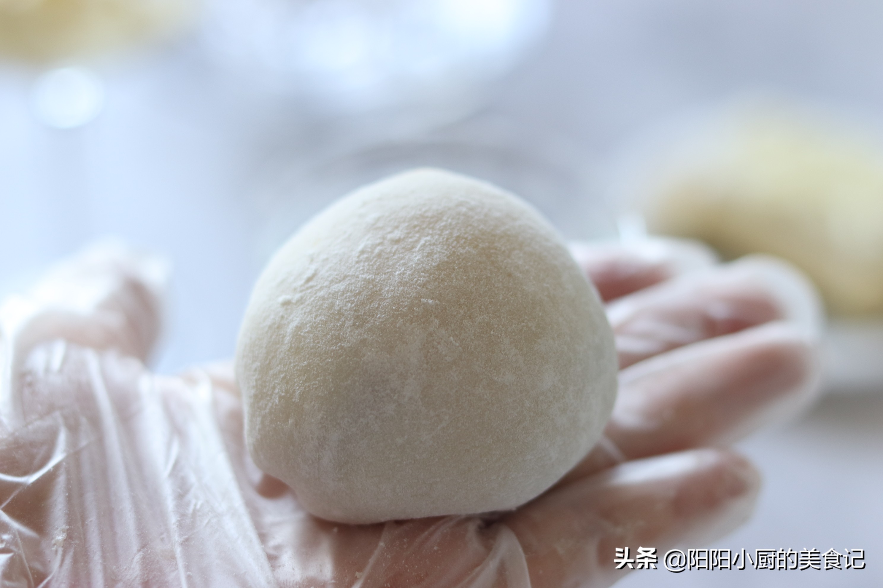 懒人版雪媚娘做法无需淡奶油榴莲,吃剩的蛋糕怎么做冰淇淋