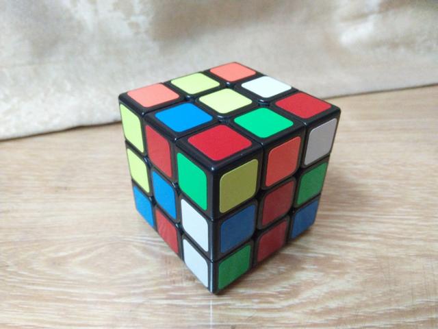 我和魔方做朋友的主题小报,我和魔方做朋友手绘