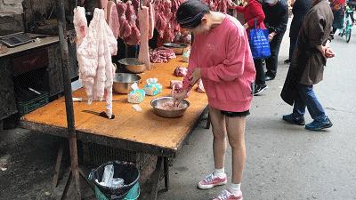 菜市男孩视频素材,菜市场男童