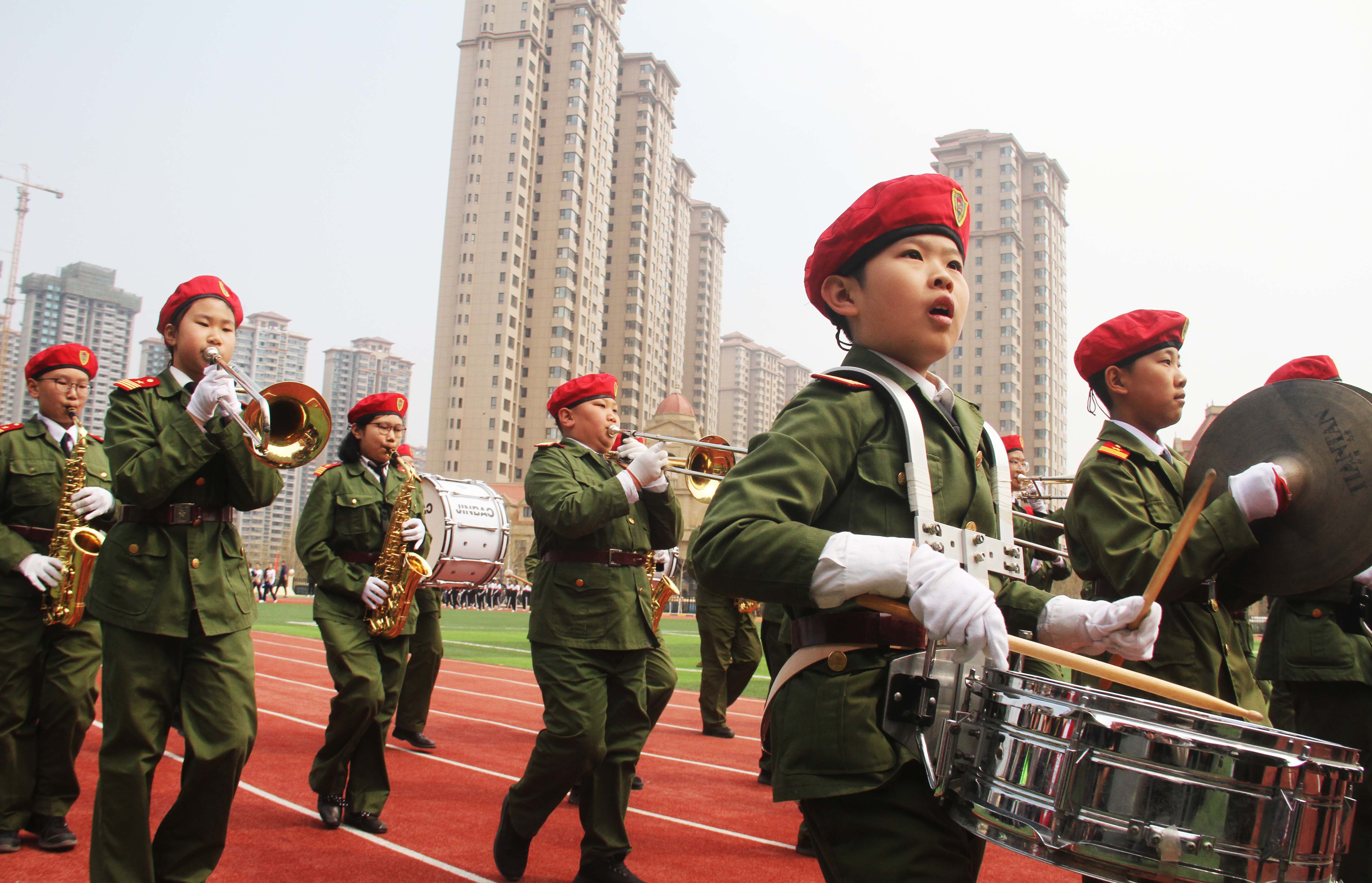 港城师生唱响运动之春序曲
