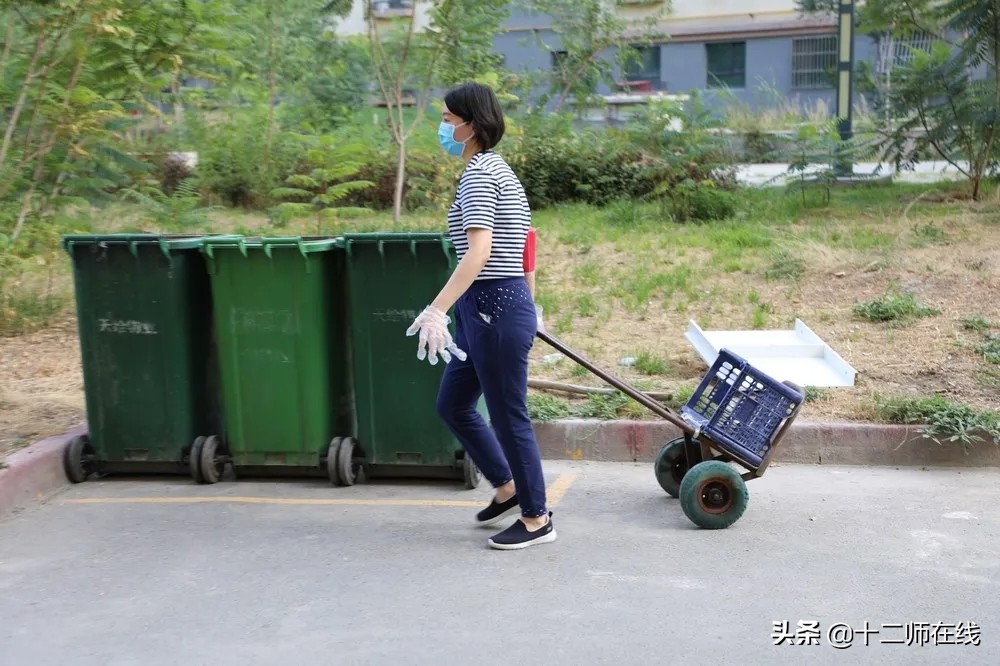 战疫情绽芳华疫线警花别样红,乌鲁木齐警花抗疫一线绽芳华