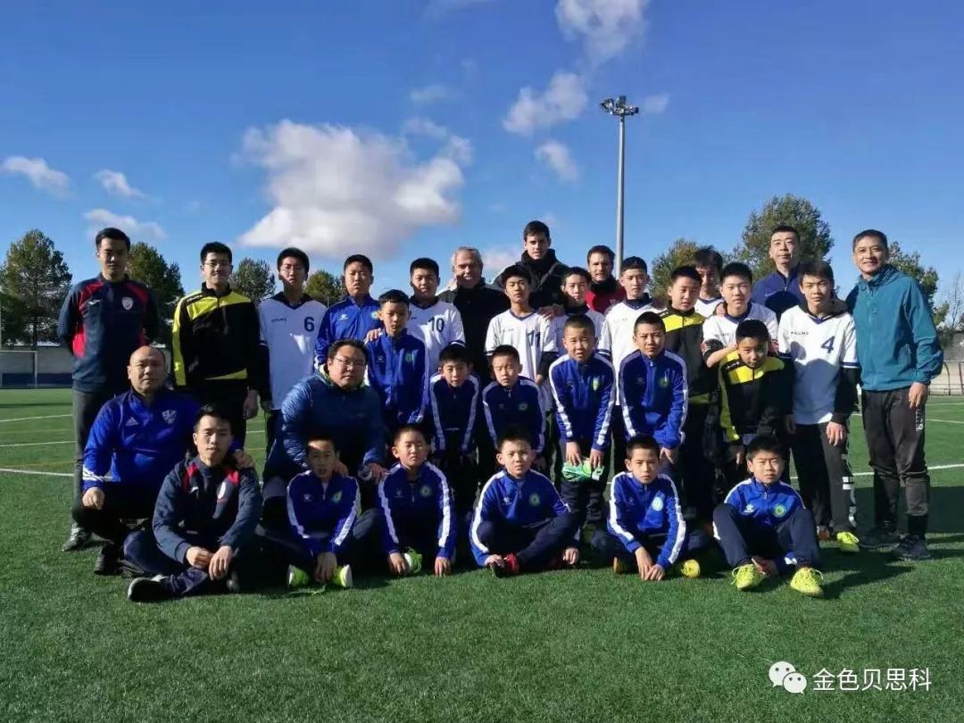 昆一中西山学校优质生源基地——金色学校足球特色课