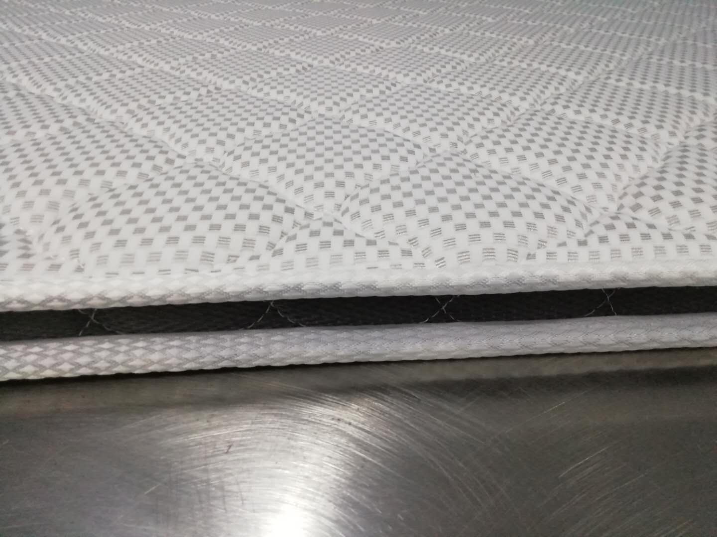 弹簧加棕垫好还是全棕床垫好,什么牌子的椰棕床垫好