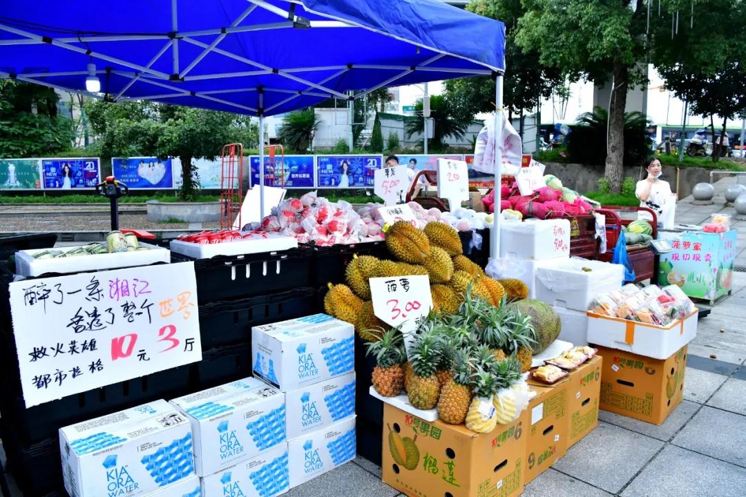 步步高夜市摆摊多少钱,步步高夜市摆摊招租