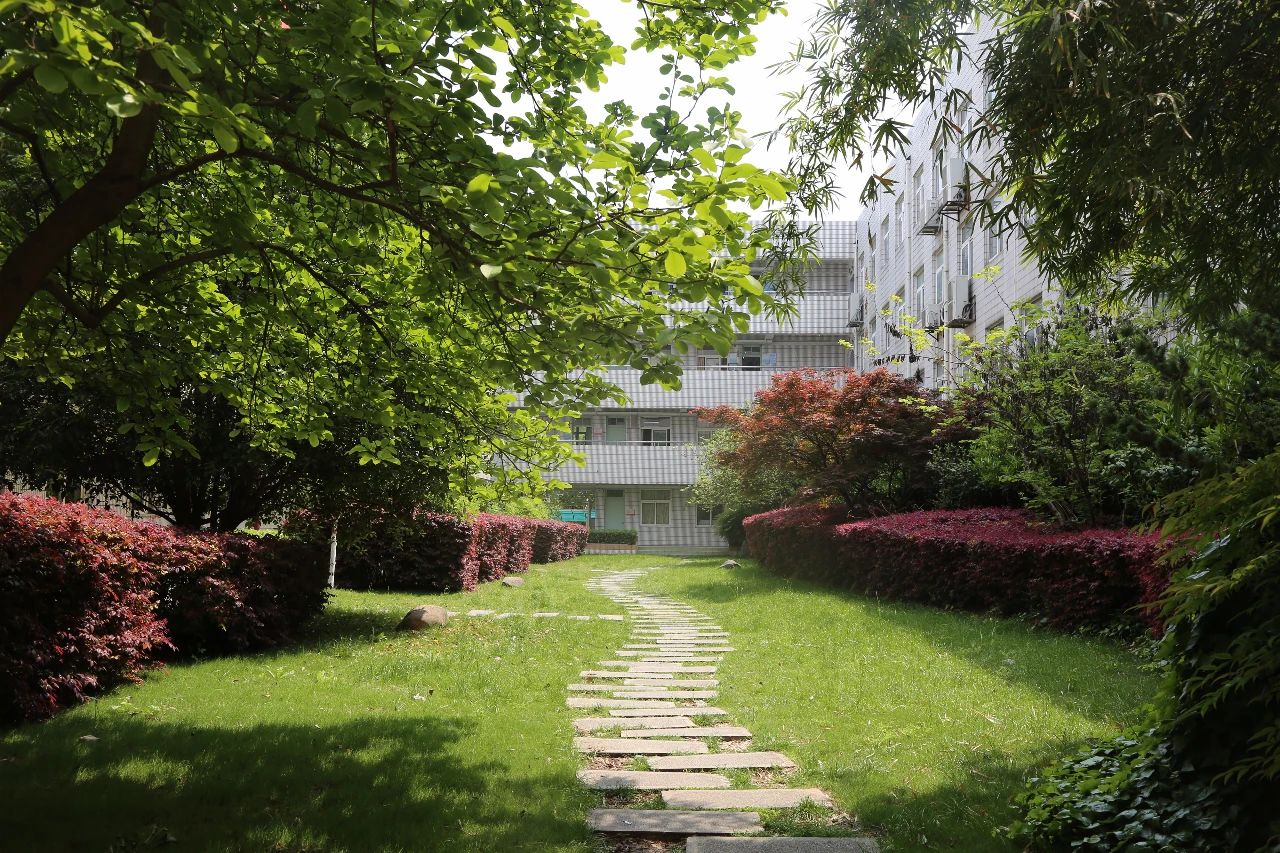 29中初中部有多少考上南师附中,29中尖子班