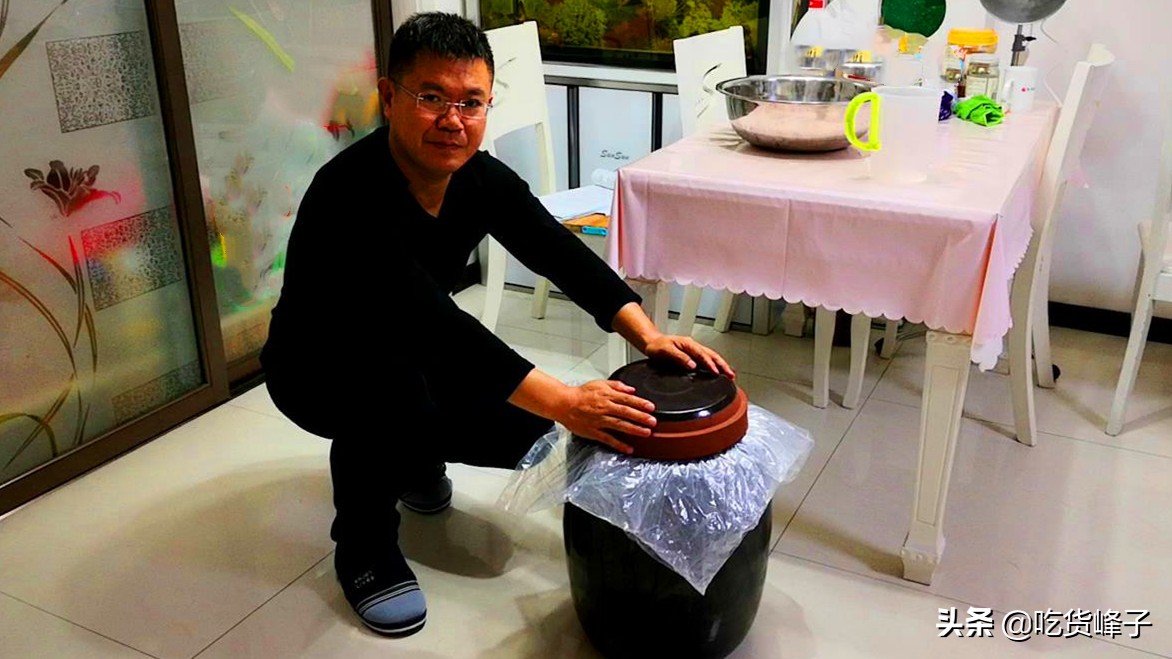 腌酸菜的方法你能告诉我一下吗,腌酸菜好吃不坏有诀窍20天就能吃