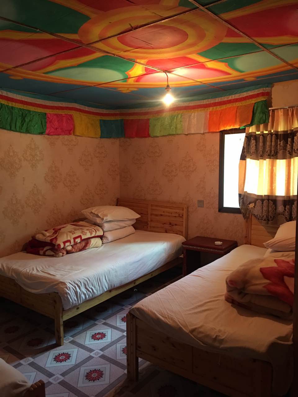 丹巴藏寨住哪里好,丹巴党岭村在哪里