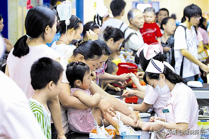 如何让孩子克服打针吃药的恐惧,小孩害怕打针该怎么引导