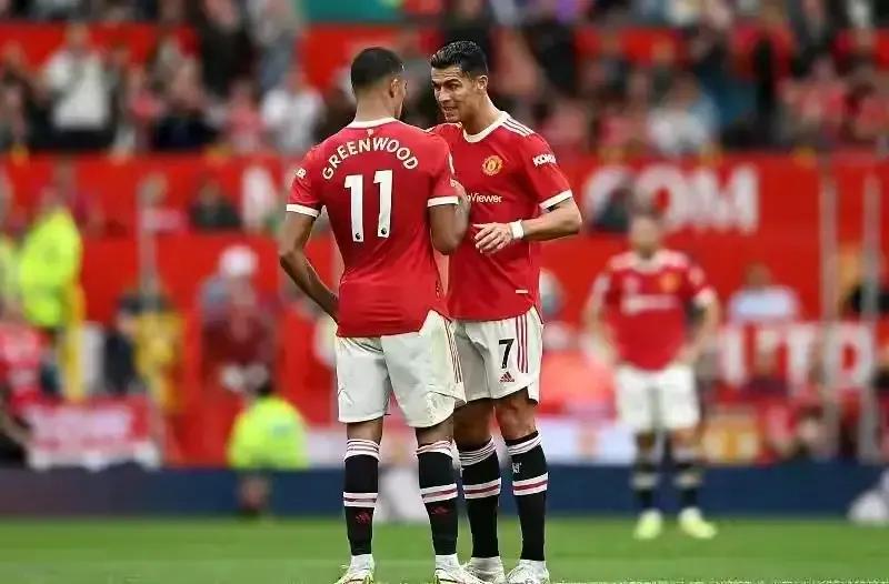 曼联赛季会取得三冠王吗,曼联为下赛季夺冠做准备