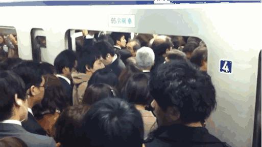 小白鞋的品质对比及选择 (2020最火小白鞋魔术贴)