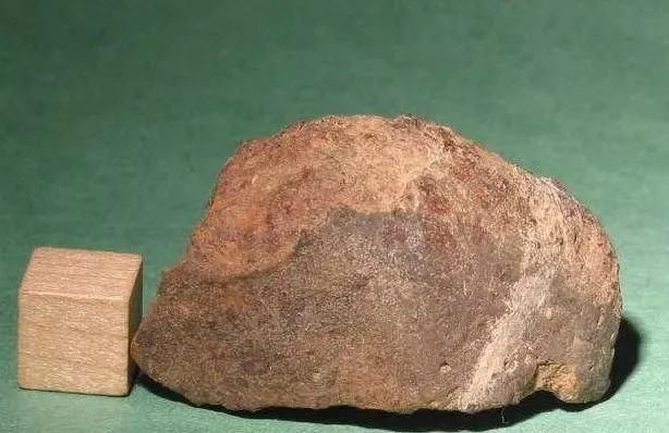 陨石收藏前景谁来把关,陨石有价值吗陨石到底值不值钱