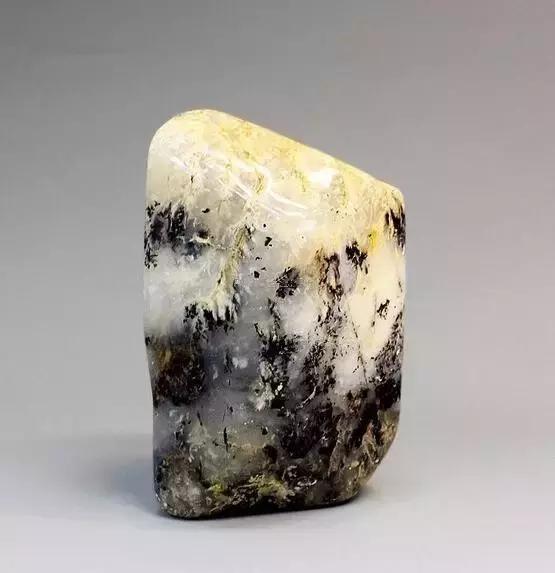 日常石头分类及图片大全,捡到这种石头千万不要扔