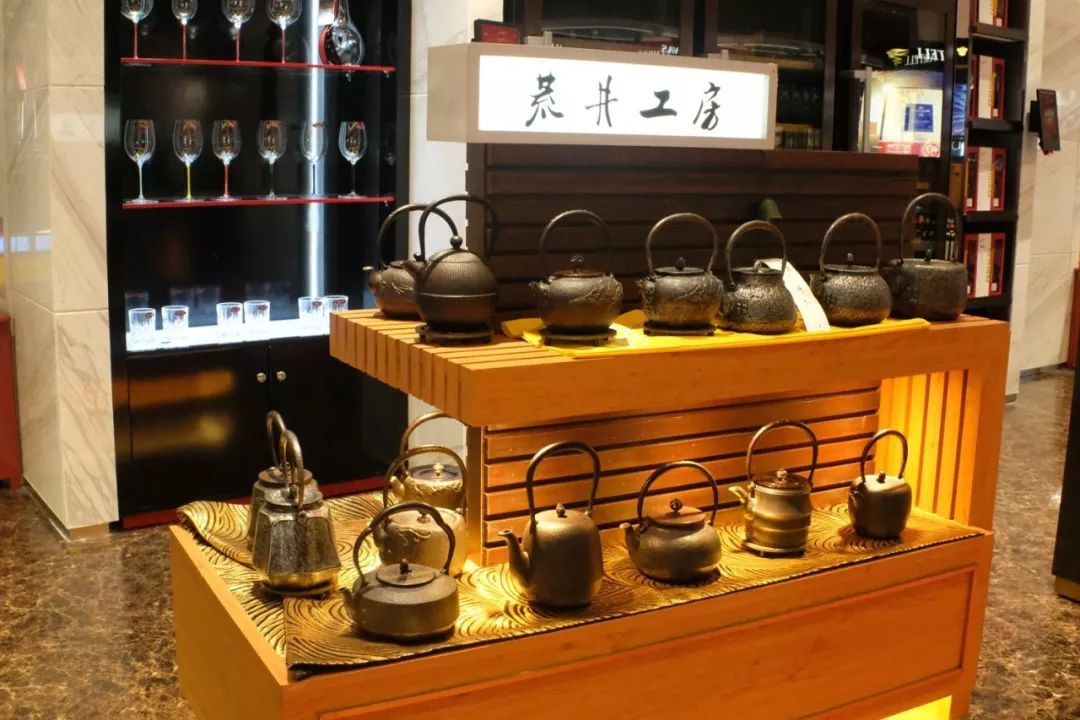 浦东机场日上免税店24小时营业么,浦东机场怎么经过日上免税店