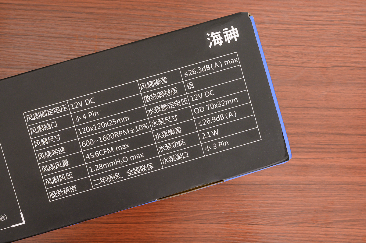 颜值与个性共舞，大水牛铁血战士异形机箱，越夜越有机