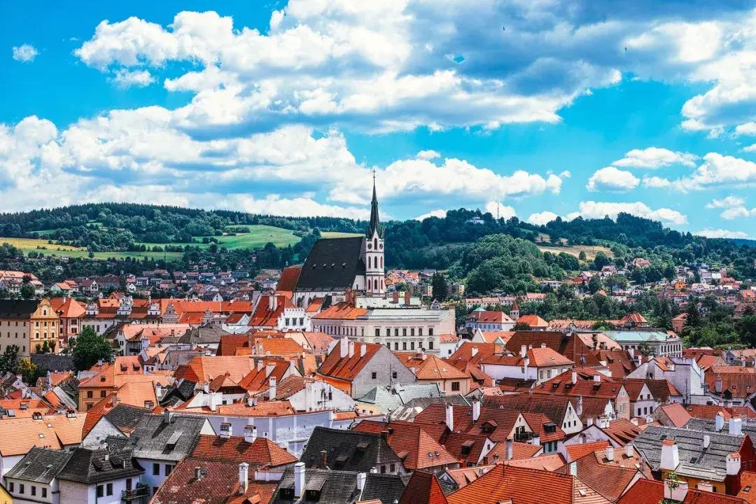 十个旅游便宜又安全的国家,人少景美的小众旅行国家