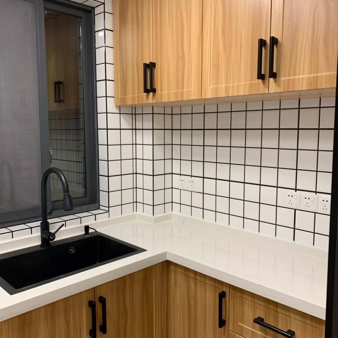 厨房台面什么颜色耐用好看,厨房台面哪种材料最耐脏