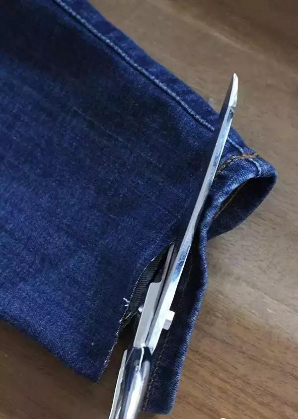 牛仔裤怎么改造成破洞流苏,旧牛仔裤腿简单变裙子
