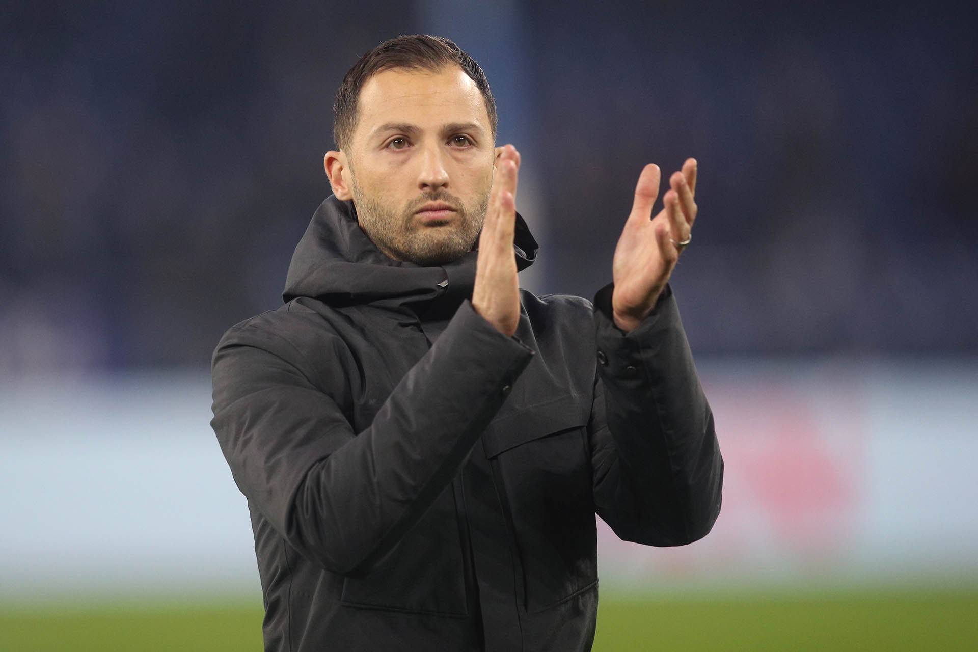 沙尔克04降到德丙了吗,沙尔克04面临降入德丙联赛