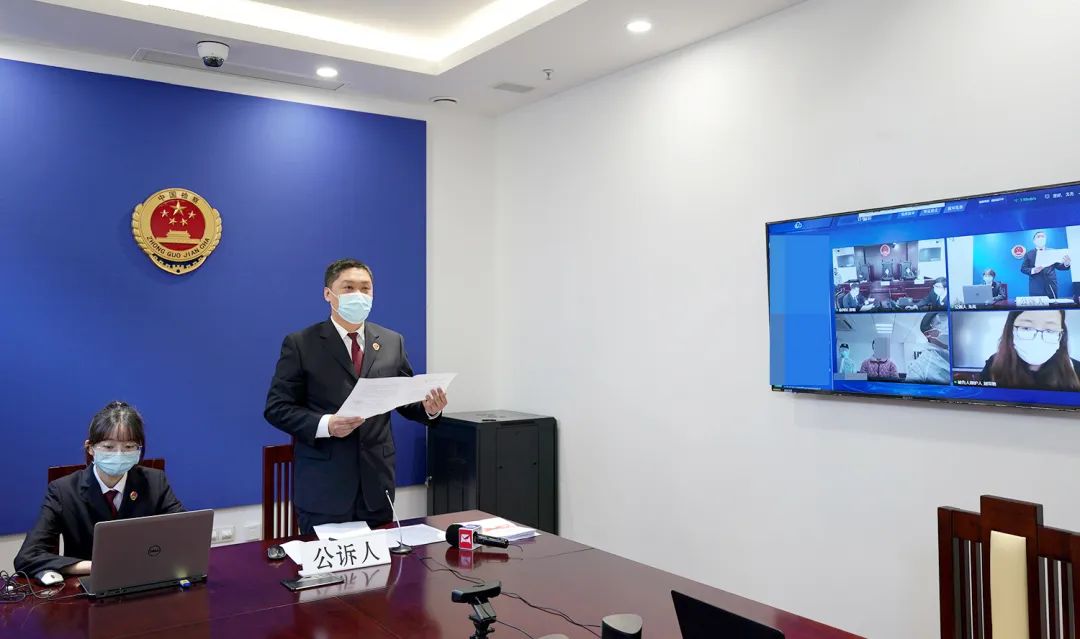 诈骗口罩40万判8年,口罩诈骗10万元判多久